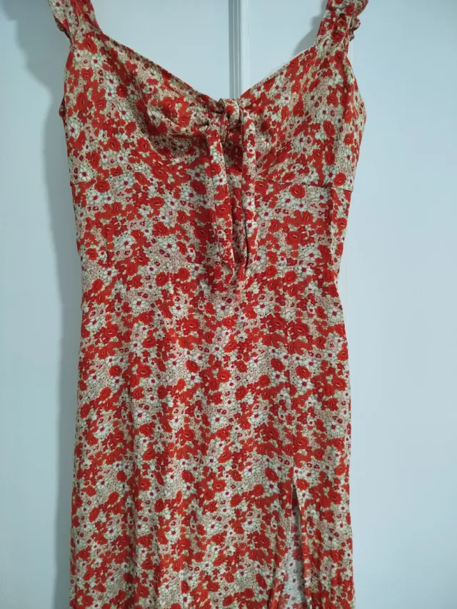 Vestido floral Zara abertura lateral T.XS