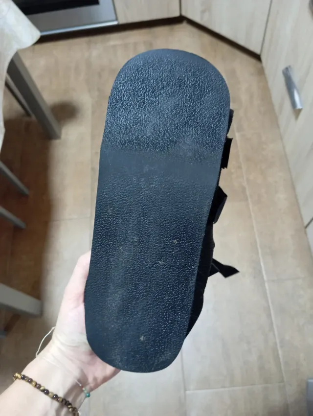 Zapato ortopédico negro talla M  (39-41)