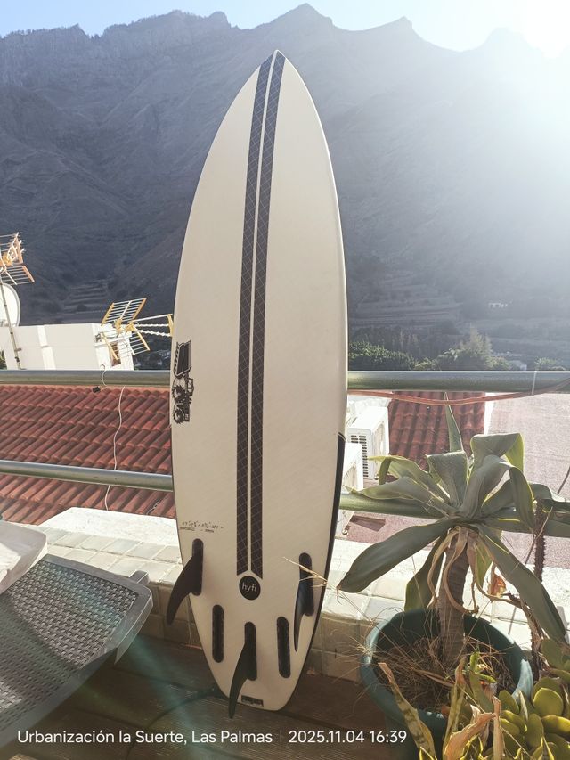 Tabla Surf JS Blak Box 3 Hyfi 5'9