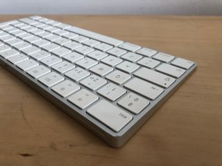 Teclado Magic Keyboard Apple A1644 Español