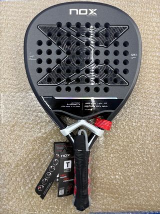 Pala de pádel NOX LA10 12k QUANTUM