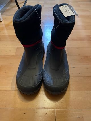 Botas Quechua Talla 40-41 Nuevas.