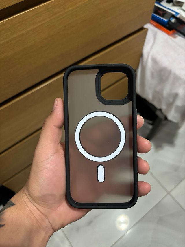 Funda iPhone 15 MagSafe