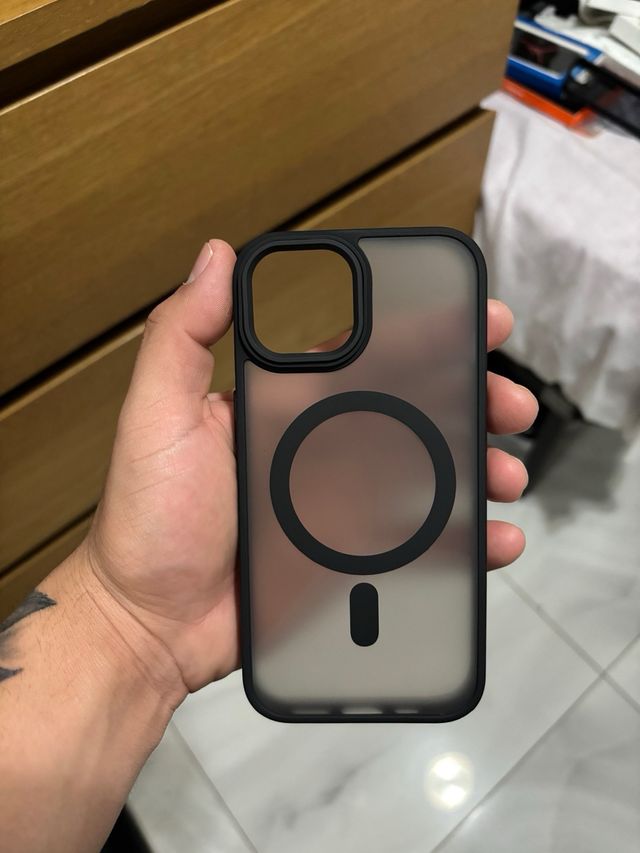 Funda iPhone 15 MagSafe