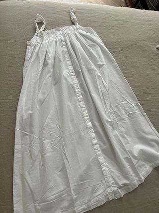 Camisón blanco con tirantes