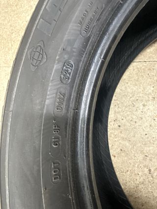 Neumático Michelin 235/55 R19
