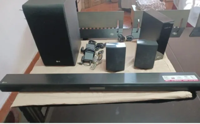 Barra de Sonido LG Negra