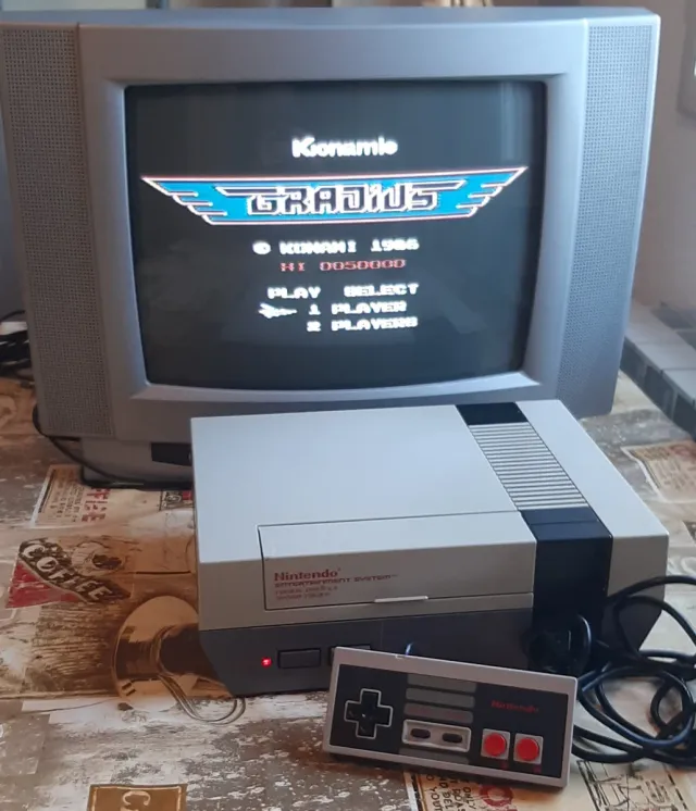 Consola Nintendo NES Beige/Gris