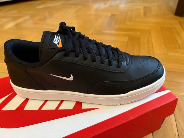 Nike Court Vintage negras para chico
