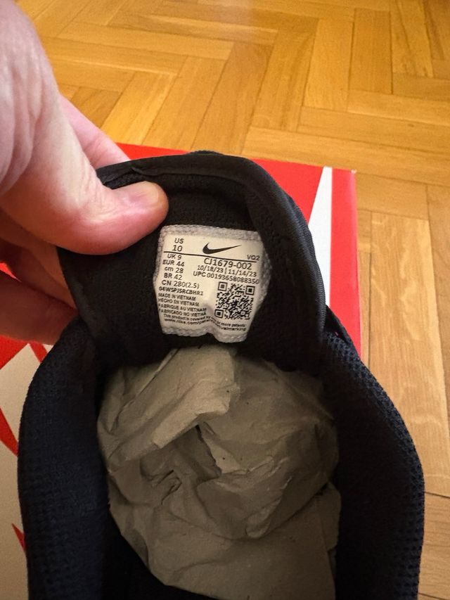 Nike Court Vintage negras para chico