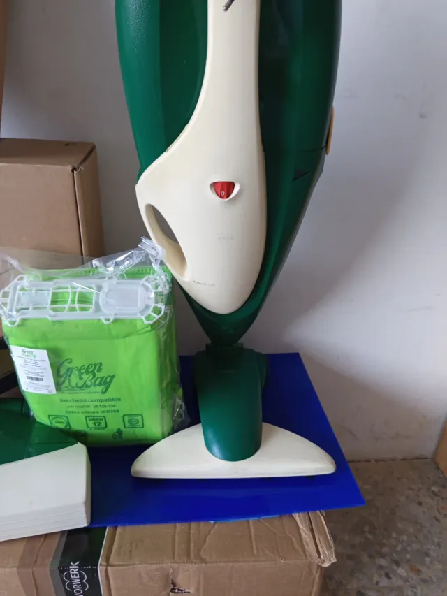 Folletto VK135 + EB351