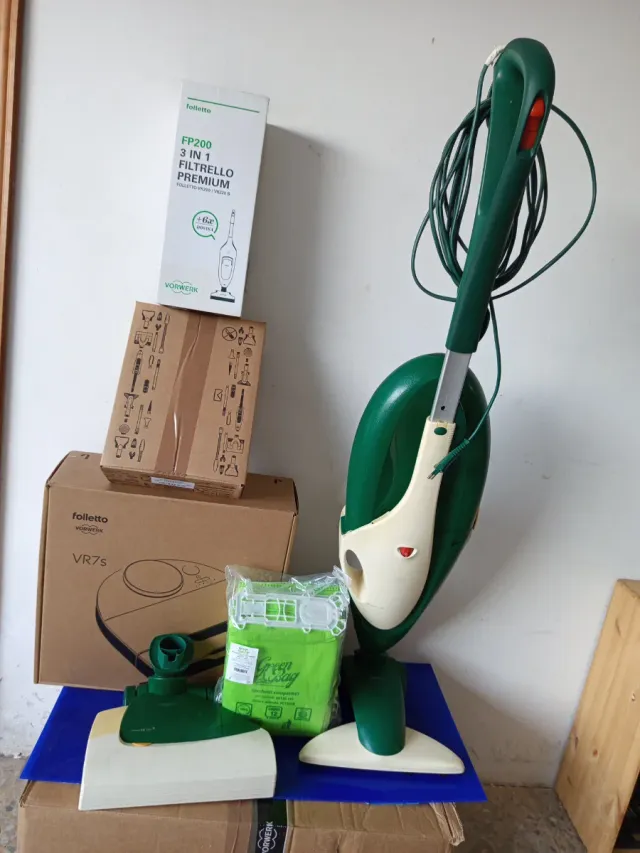 Folletto VK135 + EB351