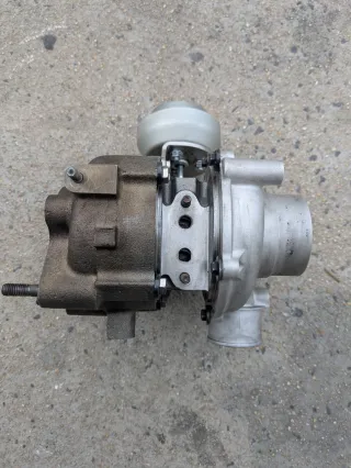 Vendo turbo mazda