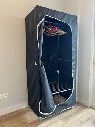 Armario de tela negro con cremallera