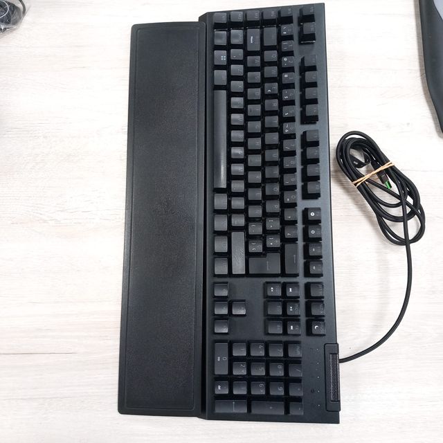 Razer BlackWidow V4 Teclado Mecánico