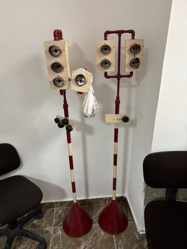 Semáforos artesanales autoescuela