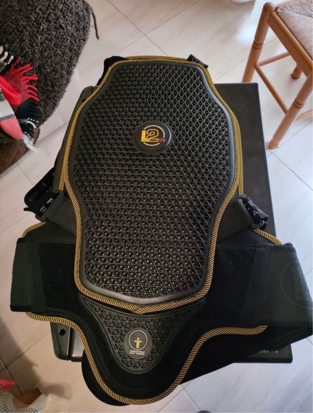 Espaldera Forcefield L2K Pro Talla S