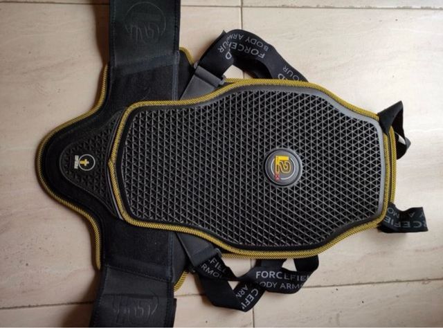 Espaldera Forcefield L2K Pro Talla S