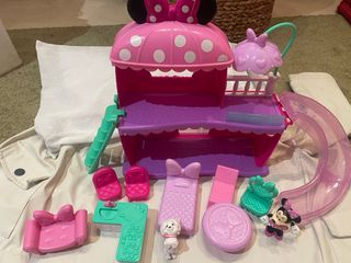 Casa Minnie Mouse con Acc. sin caja pero Nuevo