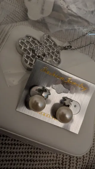 Conjunto Tous Collar y Pendientes Perla