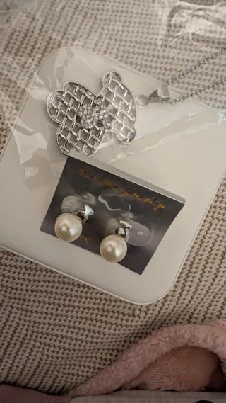 Conjunto Tous Collar y Pendientes Perla