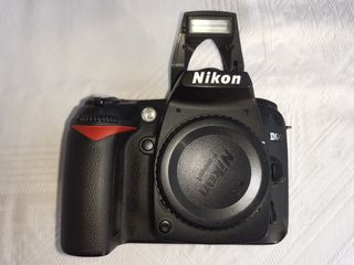 Cámara Nikon D90 Reflex SLR + Accesorios