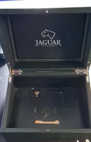 Caja Jaguar Swiss Made Negra