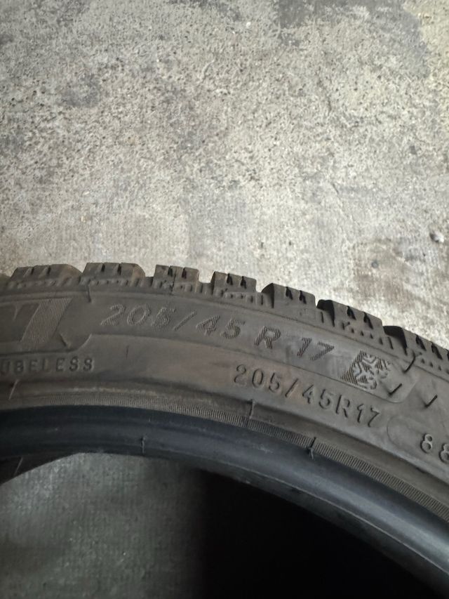 Michelin Alpin 6 205/45/17 Invierno