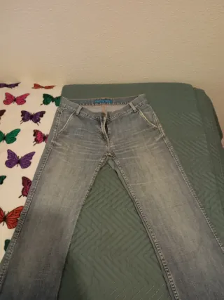 Vaqueros mujer Fcuk vintage