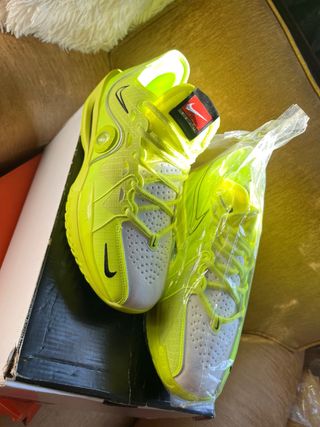 Zapatillas Nike Deportivas Amarillas y Grises