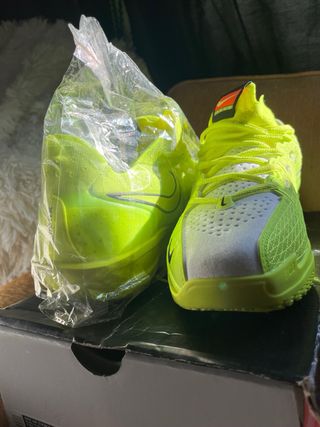 Zapatillas Nike Deportivas Amarillas y Grises