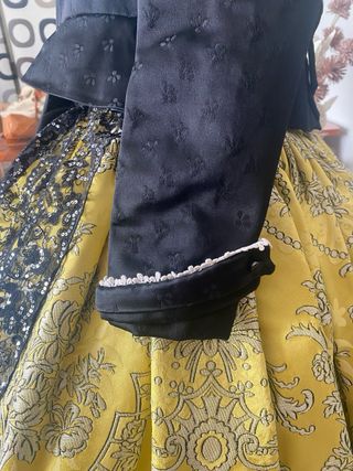Traje de Fallera Amarillo Completo