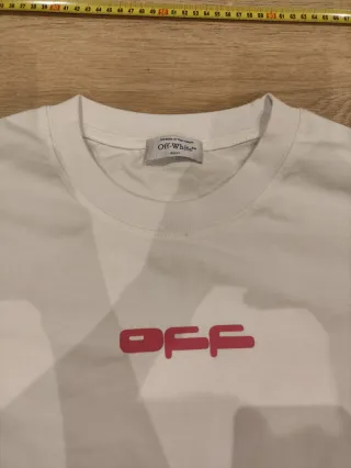 Camiseta Off-White XL Estampado Dragón y Demonio