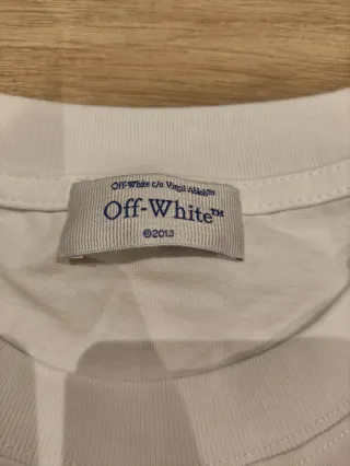 Camiseta Off-White XL Estampado Dragón y Demonio