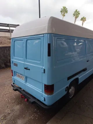 Mercedes-Benz 140D 1995