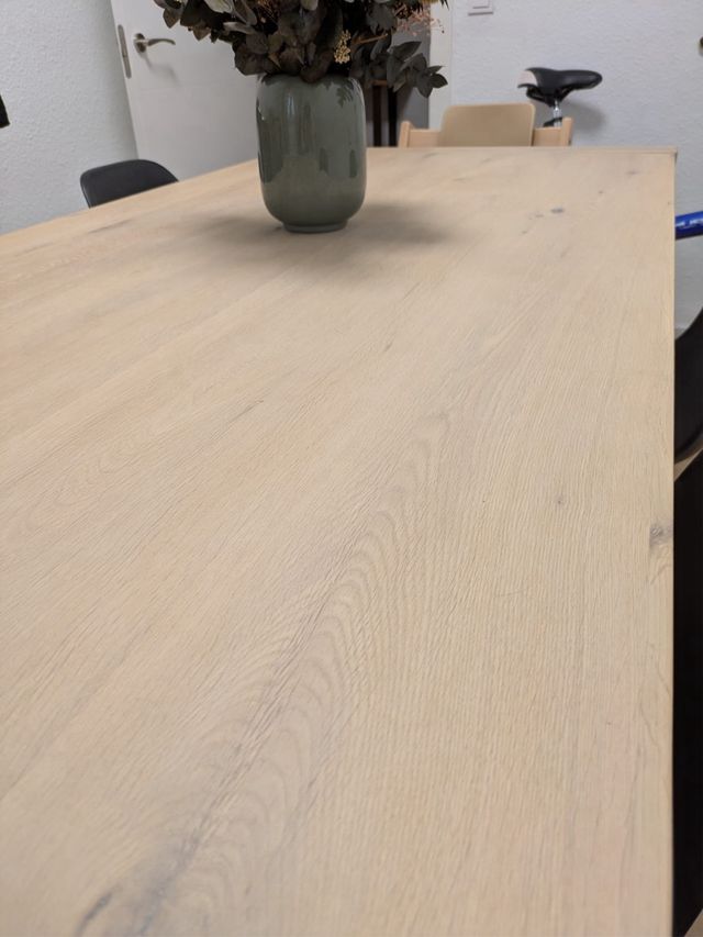 Mesa extensible grande de Westwing — hasta 15 pers