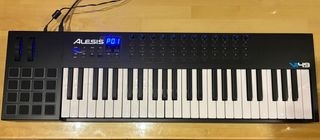 Teclado MIDI Alesis VI49