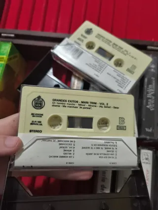 Mari Trini Grandes Éxitos Vol. 1 y 2 Cassettes