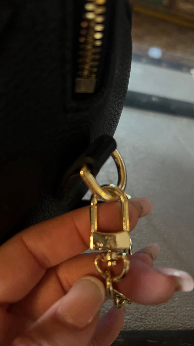 Bolso Louis Vuitton negro