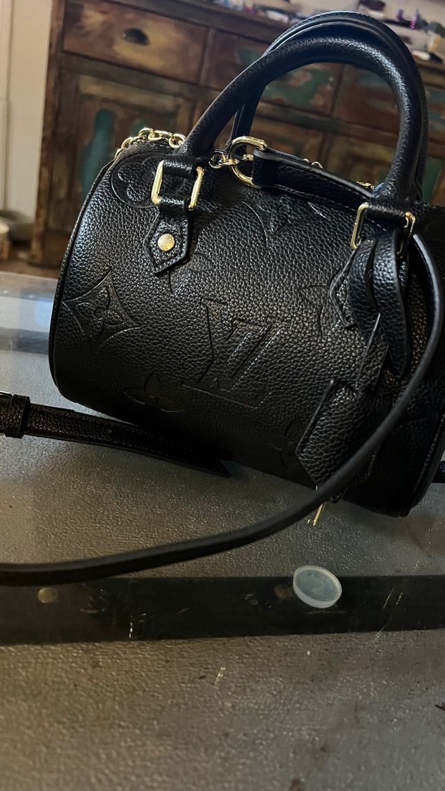 Bolso Louis Vuitton negro