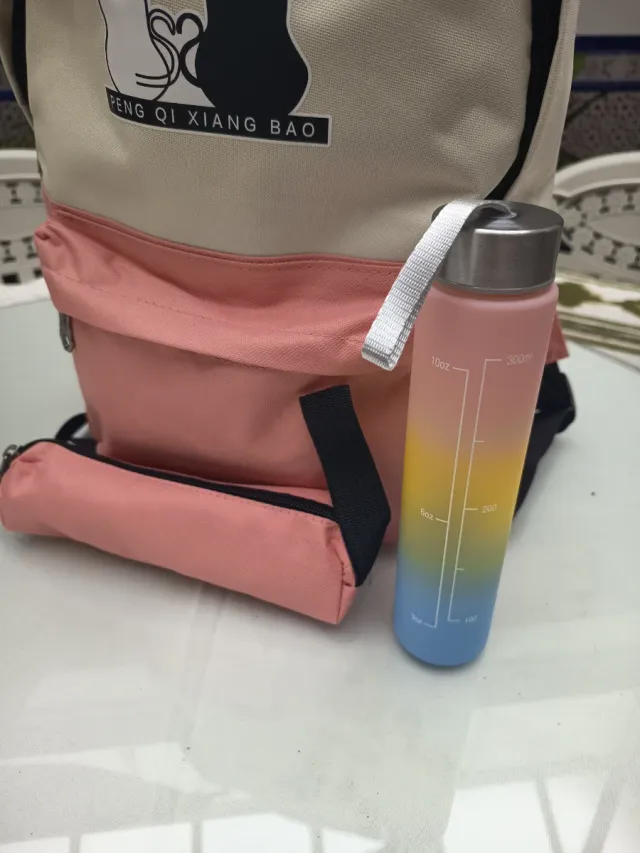 Mochila, Botella y Lapicero Gatitos