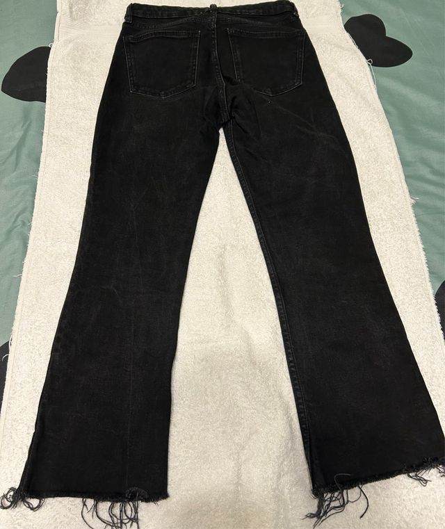 Pantalón Zara pata elefante negro