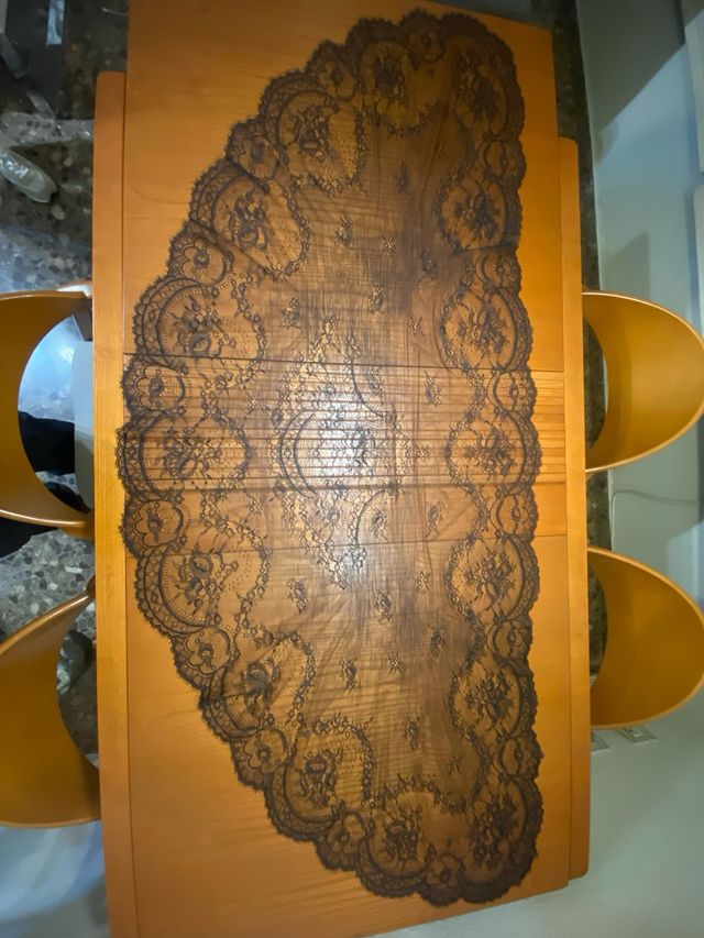 Mantilla de encaje negra