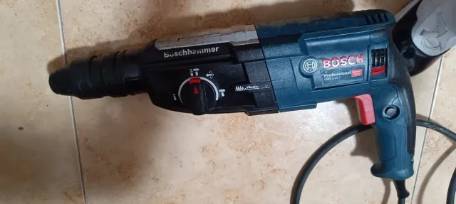 Taladro percutor Bosch Profesional