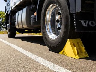 Calzo Rueda Ryme R560 DIN 76051