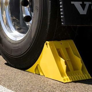 Calzo Rueda Ryme R560 DIN 76051