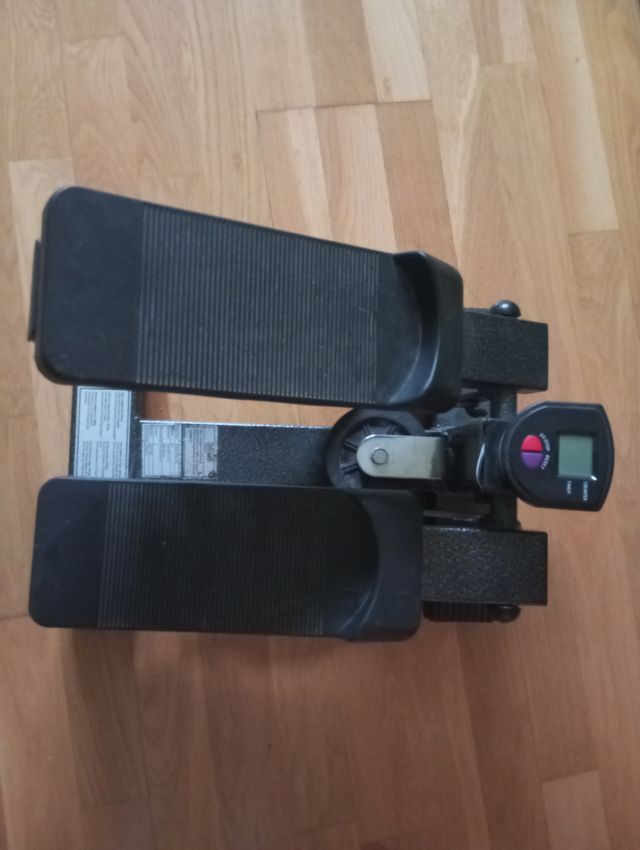 Stepper de entrenamiento con pantalla