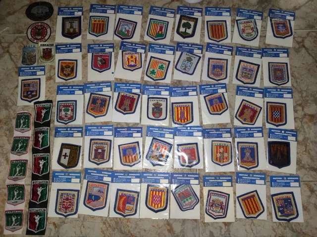 Toppe ricamate regioni e città spagnole