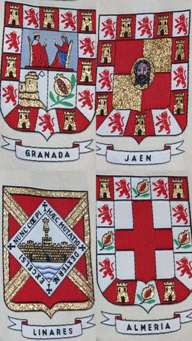 Toppe ricamate regioni e città spagnole