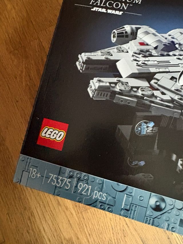 Lego Star Wars Halcón Milenario 75375 NUEVO